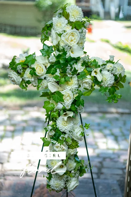 White Sympathy Wreath